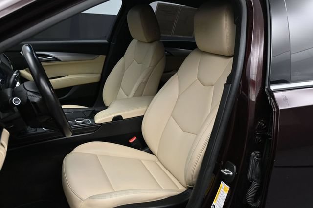 Used 2021 Cadillac CT5 Luxury w/ Cold Weather Package AWD/4WD image 4