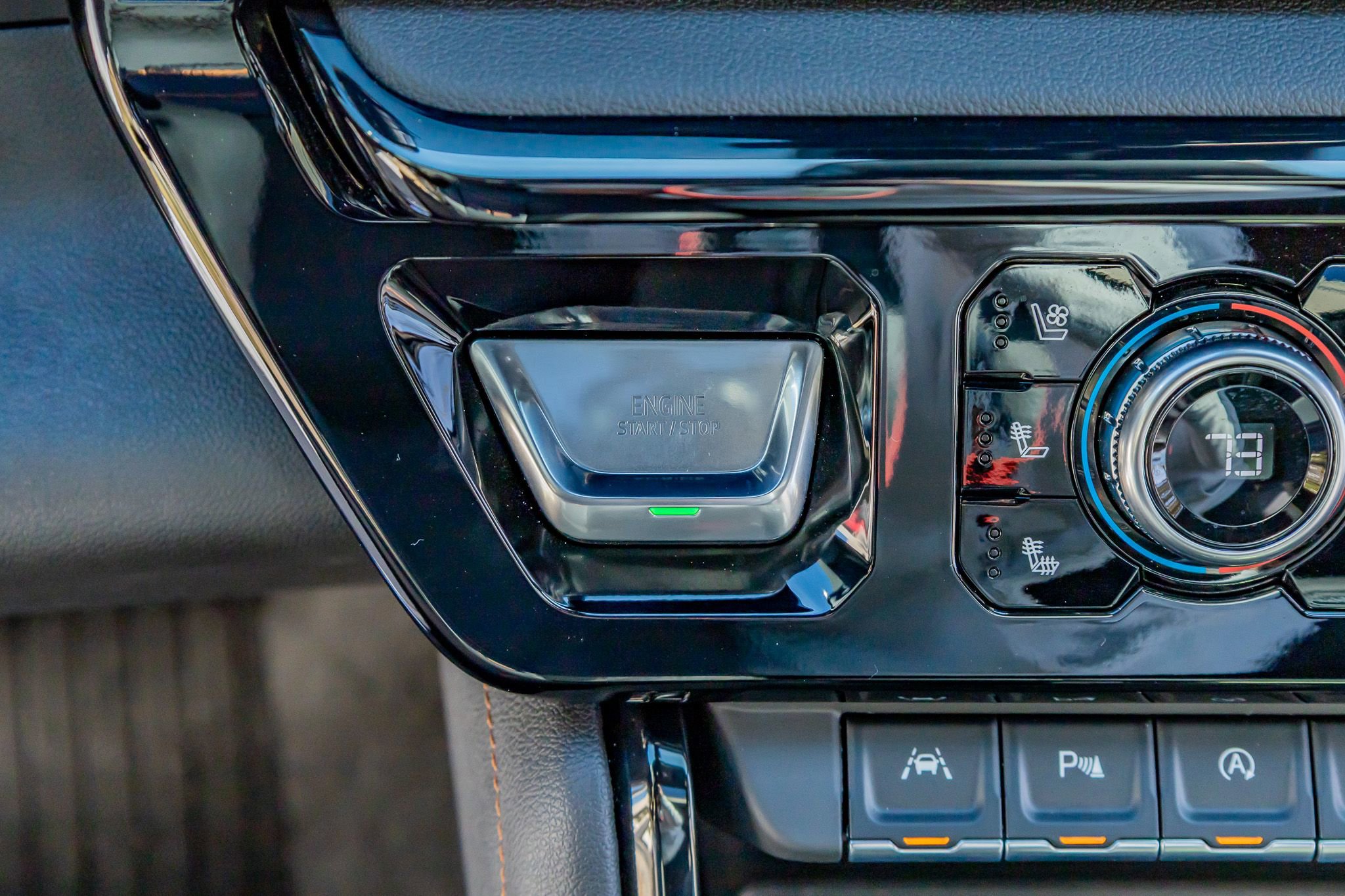 Used 2026 GMC Sierra 1500 AT4 w/ Technology Package image 23