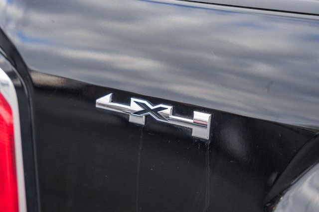 Used 2019 GMC Canyon SLT w/ Driver Alert Package image 32