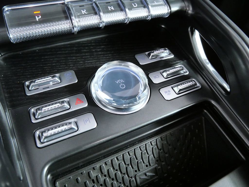 New 2026 Lincoln Nautilus Reserve AWD/4WD image 25