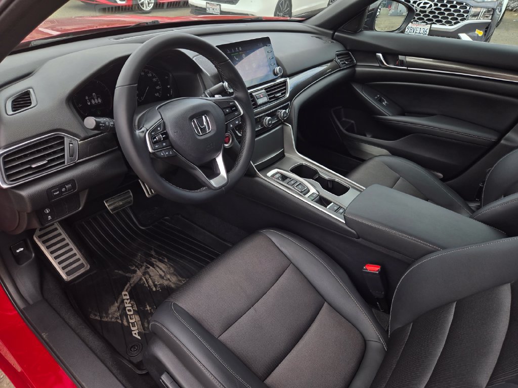 Used 2022 Honda Accord Sport image 10