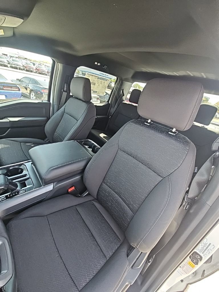 Used 2025 Ford F150 XLT w/ Equipment Group 301A Standard AWD/4WD image 23