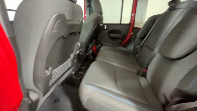 Used 2024 Jeep Wrangler Unlimited Rubicon 4xe w/ Technology Group AWD/4WD image 21