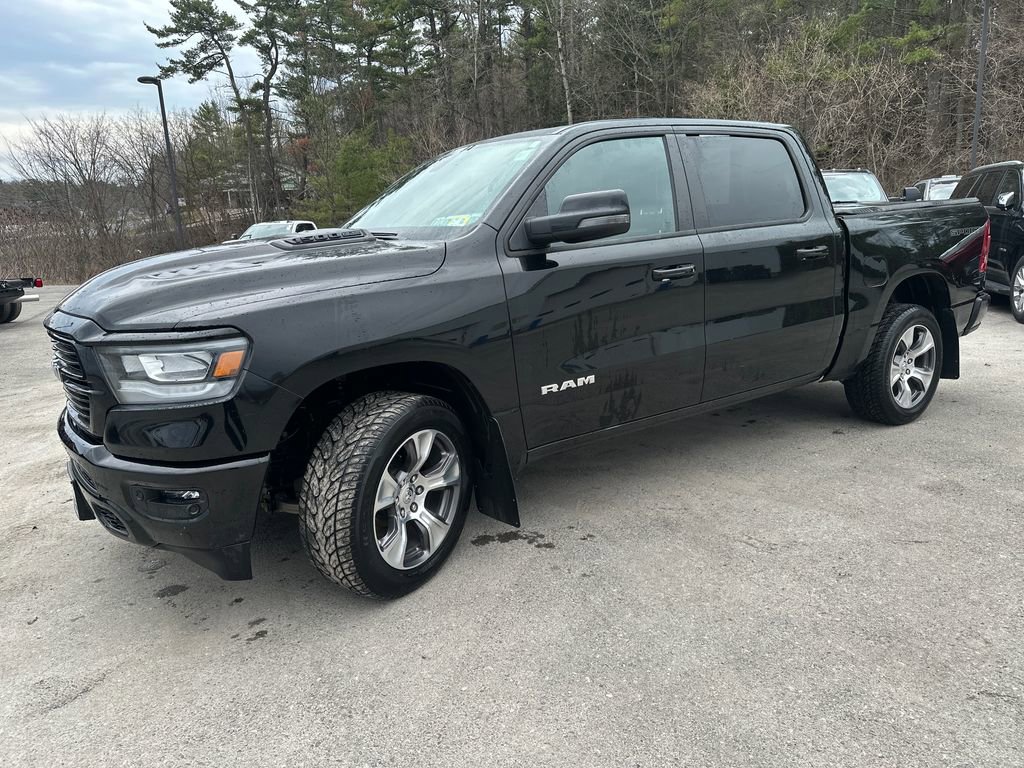 Used 2023 RAM 1500 Laramie AWD/4WD image 1