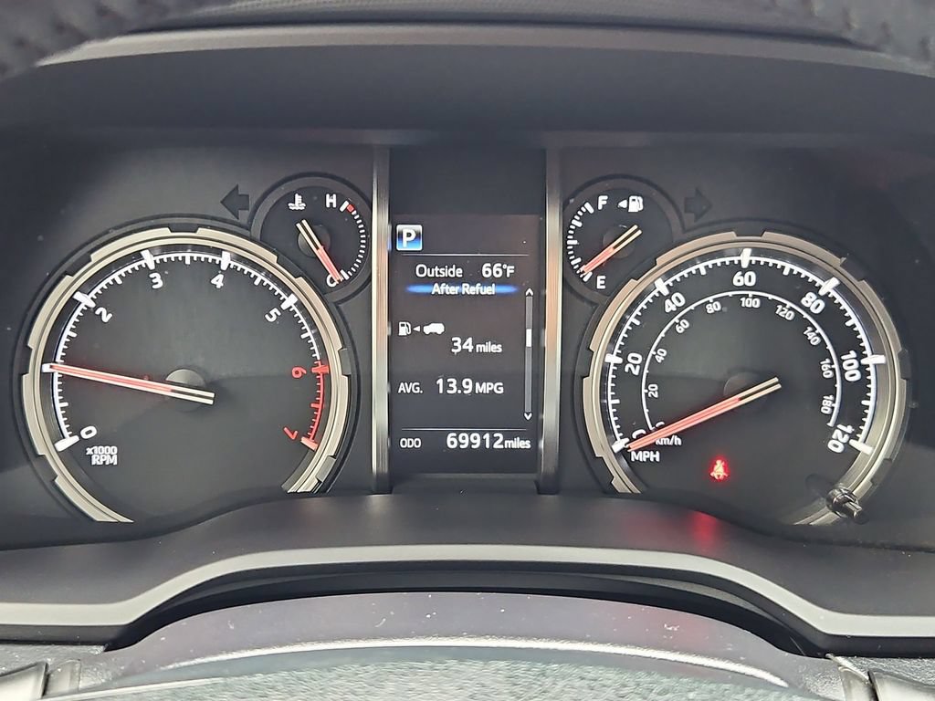 Used 2020 Toyota 4Runner TRD Off-Road Premium w/ Moonroof Package AWD/4WD image 21