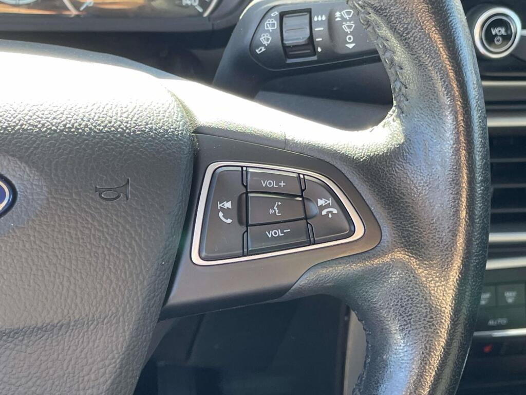 Used 2020 Ford EcoSport SE FWD image 35
