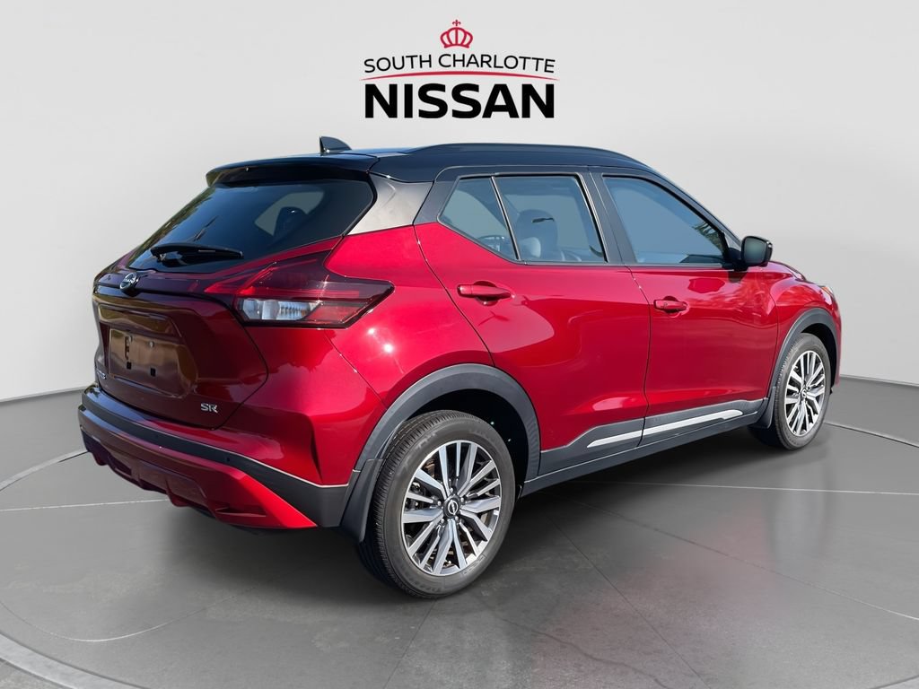 Used 2023 Nissan Kicks SR w/ SR Premium Package FWD image 6