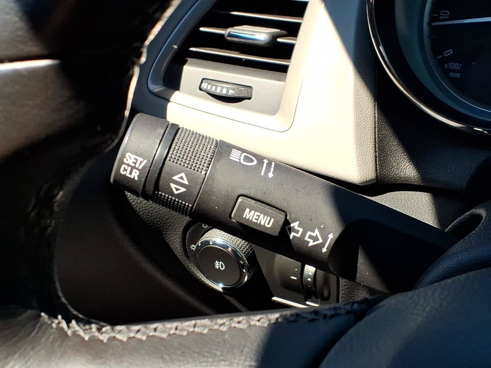 Used 2016 Buick Verano Sport Touring FWD image 27