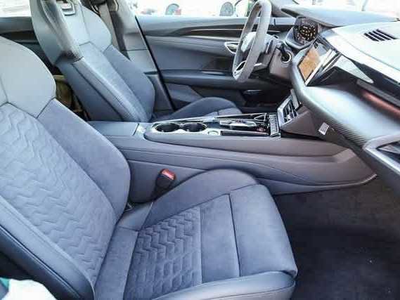 New 2026 Audi S e-tron GT Premium Plus AWD/4WD image 17