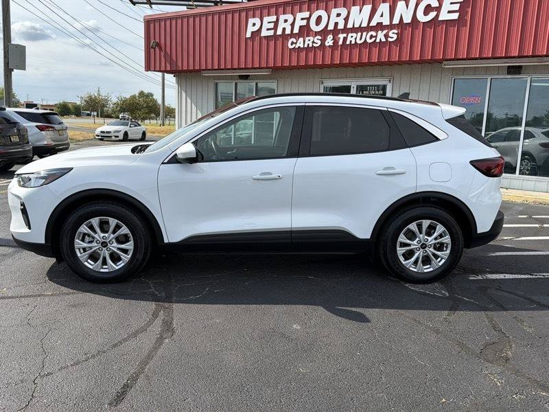 Used 2024 Ford Escape Active w/ Tech Pack #2 FWD image 12