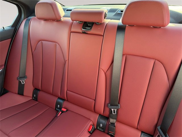 New 2026 BMW 330i xDrive Sedan w/ M Sport Package image 13