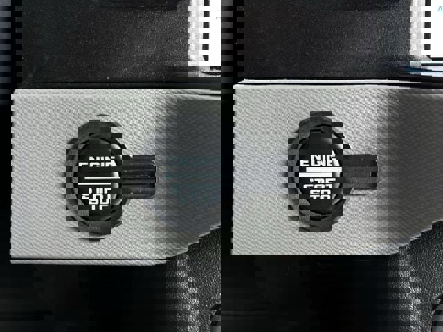 Used 2021 Ford Bronco Badlands image 24