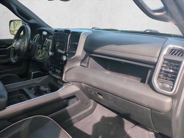 Used 2020 RAM 2500 Laramie w/ Night Edition image 22