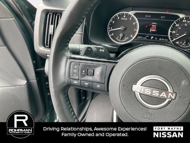 Used 2024 Nissan Pathfinder SL AWD/4WD image 22