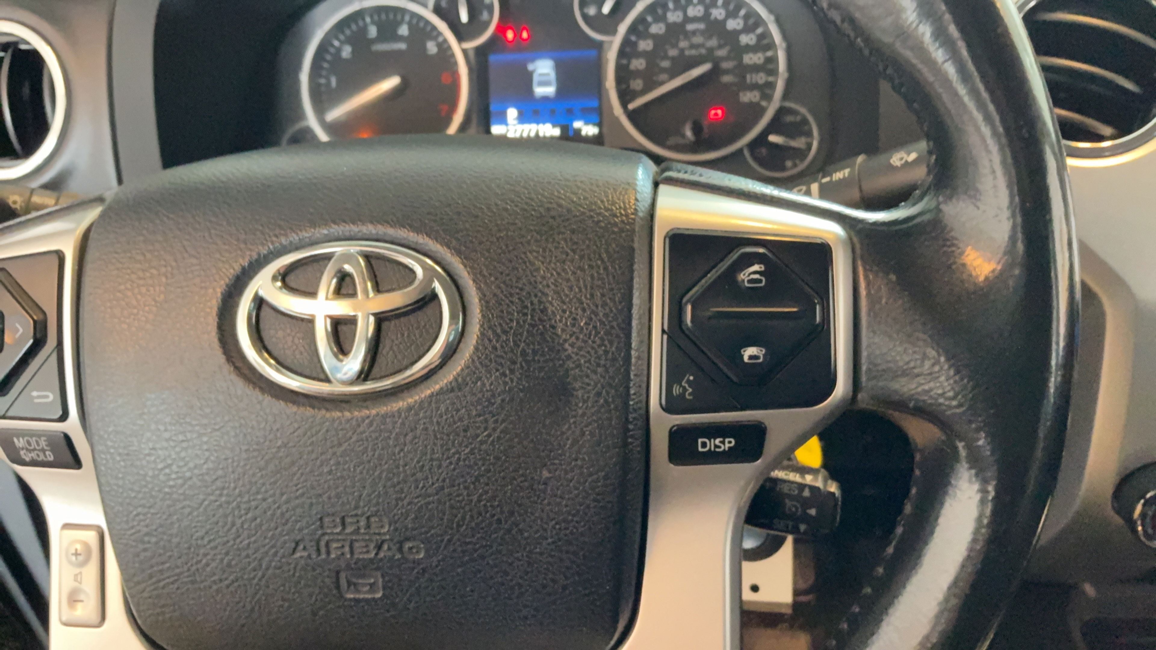 Used 2017 Toyota Tundra Platinum AWD/4WD image 14