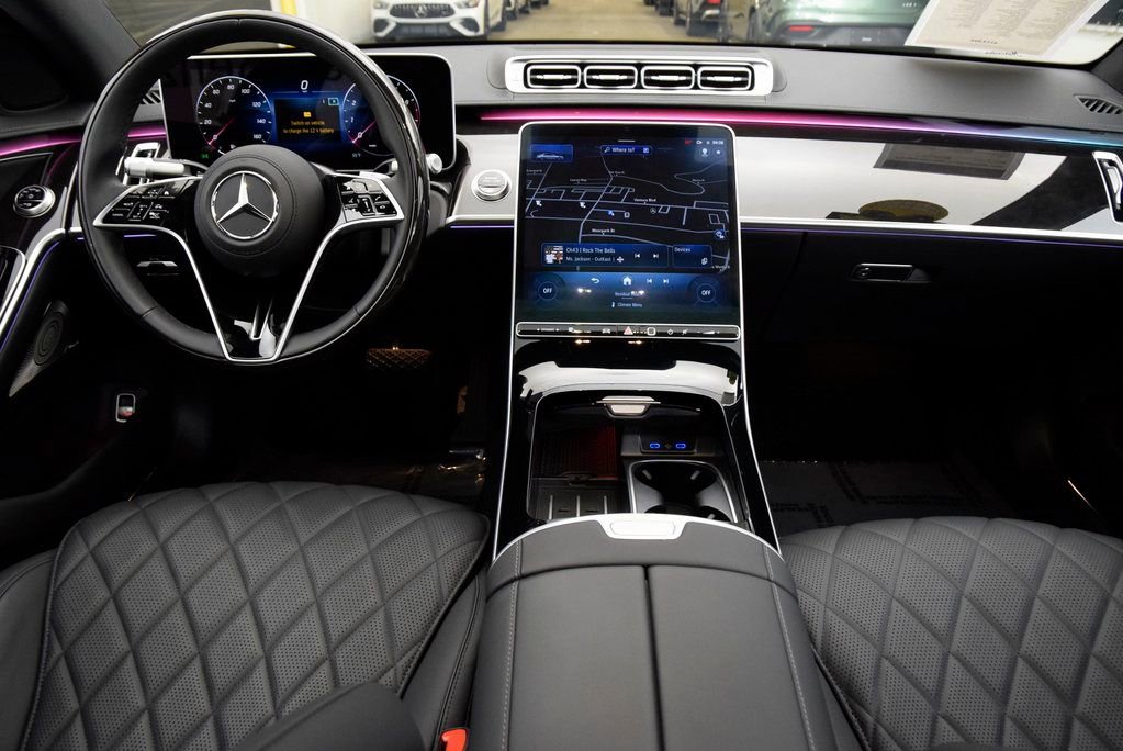 Used 2025 Mercedes-Benz S 580 4MATIC Sedan image 21