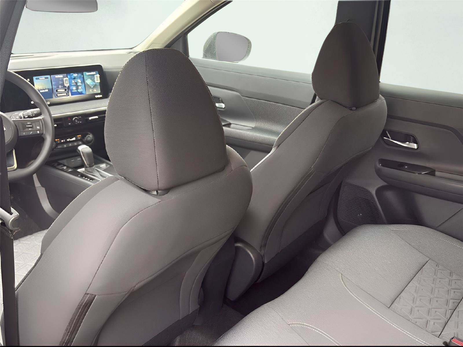 New 2026 Nissan Kicks SV w/ Cold Weather Package FWD image 13