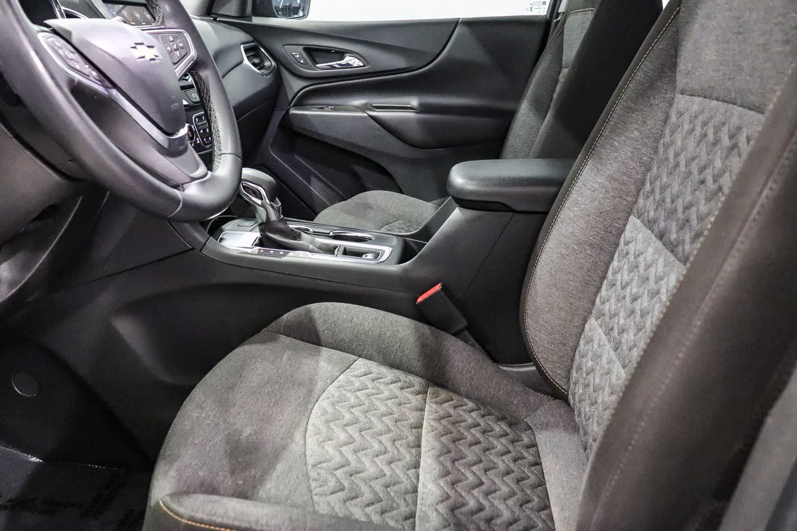 Used 2023 Chevrolet Equinox LT FWD image 17