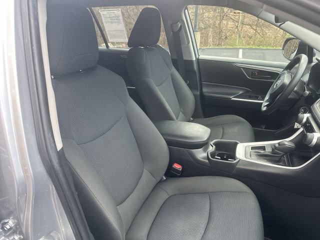 Certified 2023 Toyota RAV4 LE image 28