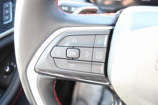 Used 2022 Jeep Grand Cherokee Trailhawk w/ Luxury Tech Group III image 20