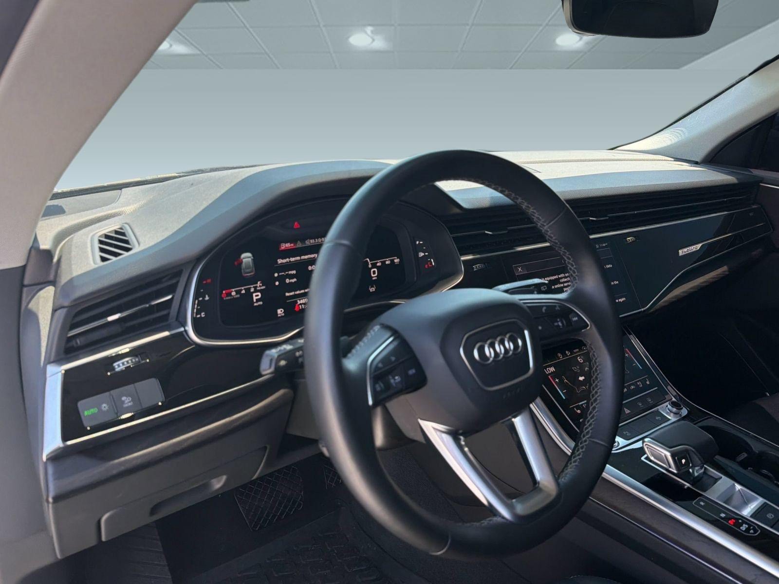 Certified 2022 Audi Q8 Premium Plus AWD/4WD image 4
