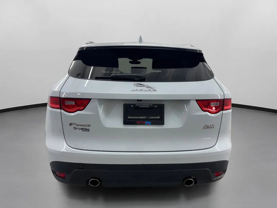 Used 2019 Jaguar F-PACE Portfolio image 2