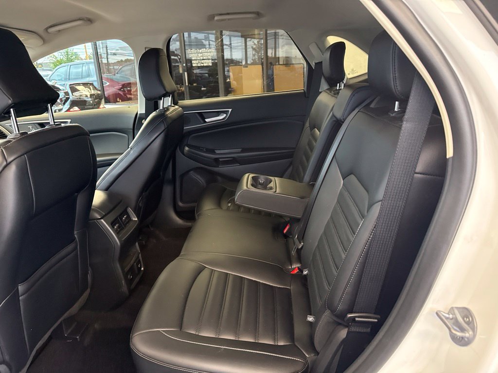 Used 2024 Ford Edge SEL w/ Convenience Package AWD/4WD image 12