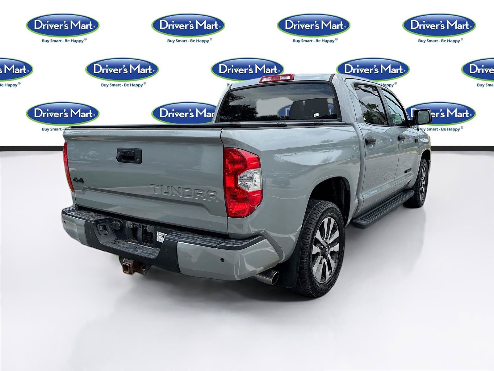 Used 2019 Toyota Tundra Limited w/ Limited Premium Package AWD/4WD image 7