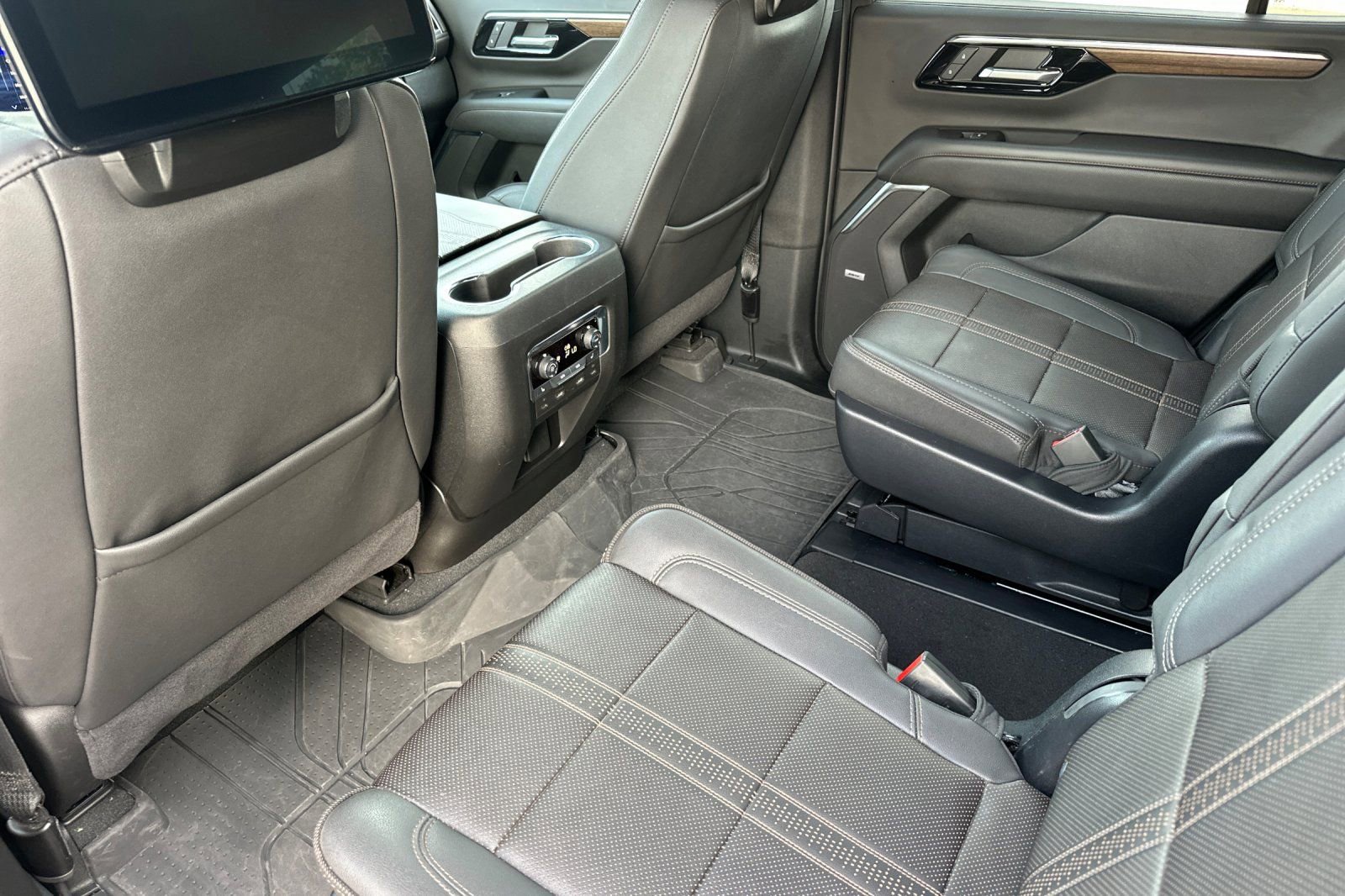 Certified 2025 Chevrolet Tahoe High Country image 14