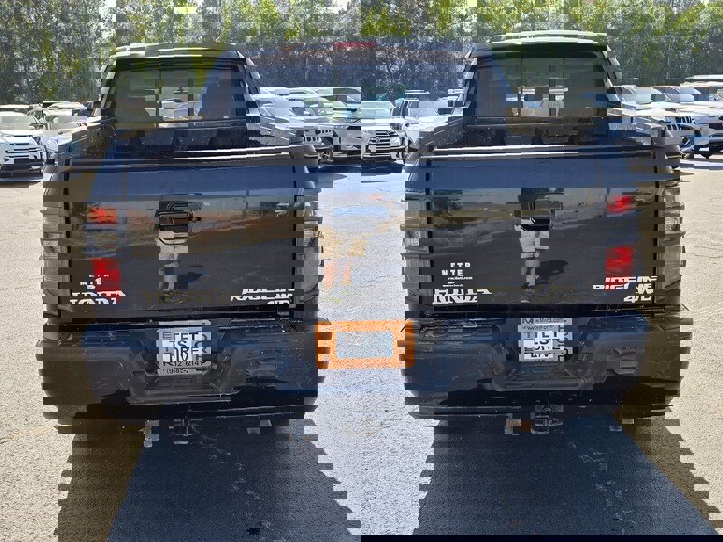 Used 2013 Honda Ridgeline Sport image 9