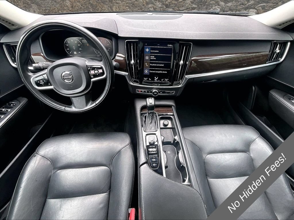 Used 2019 Volvo S90 T5 Momentum FWD image 14