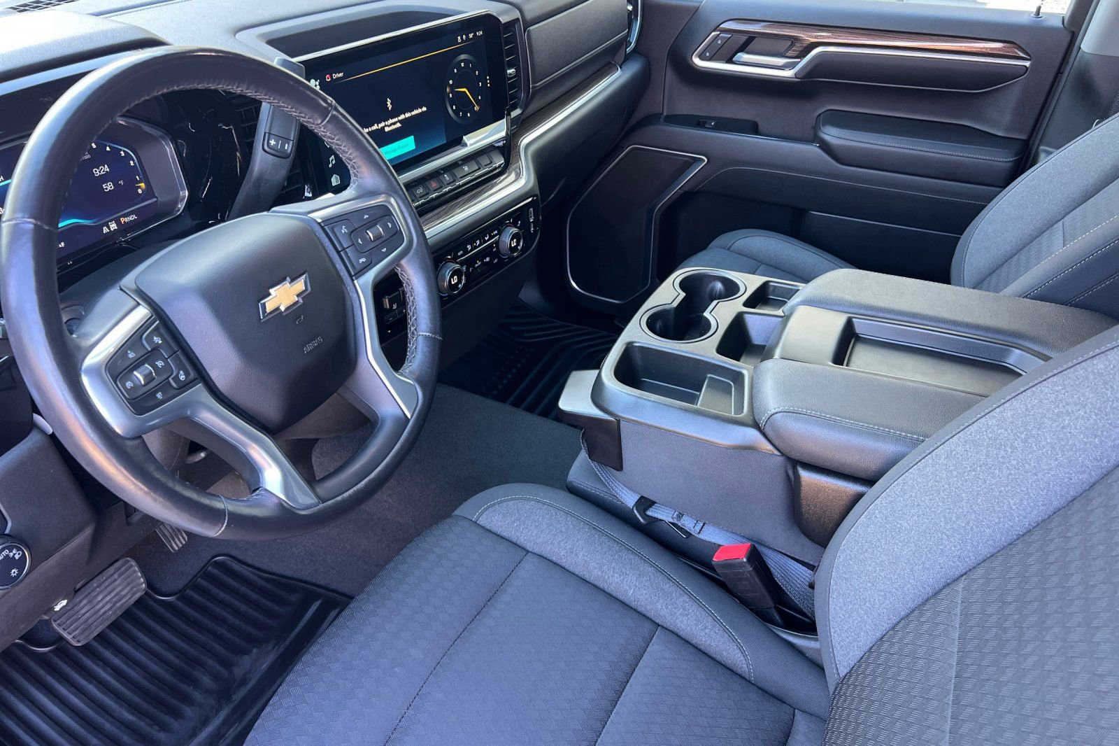 Used 2022 Chevrolet Silverado 1500 LT image 10