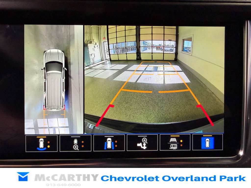 Used 2024 GMC Yukon Denali AWD/4WD image 23