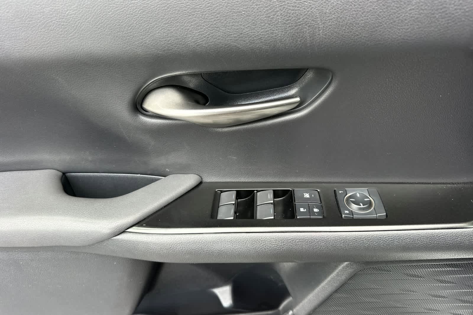 Used 2021 Lexus UX 250h AWD/4WD image 12