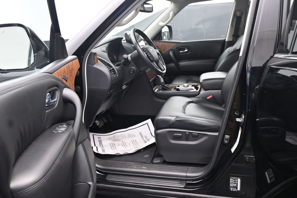 Used 2024 Nissan Armada SL w/ Captain's Chairs Package AWD/4WD image 16