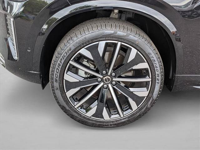 Certified 2026 Volvo XC90 B5 Plus w/ Protection Package AWD/4WD image 24