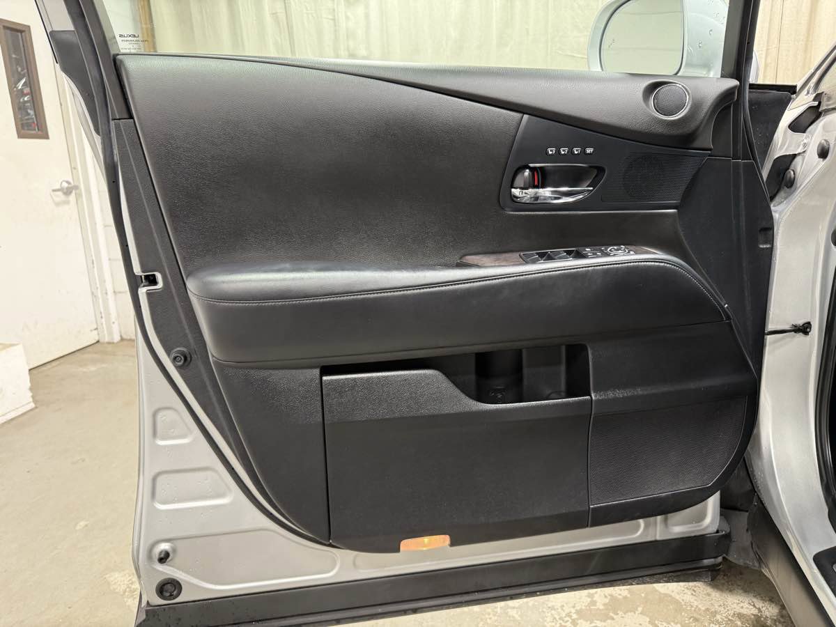 Used 2013 Lexus RX 350 FWD w/ Navigation Pkg image 6