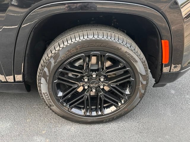 New 2026 Jeep Grand Wagoneer L Limited AWD/4WD image 11