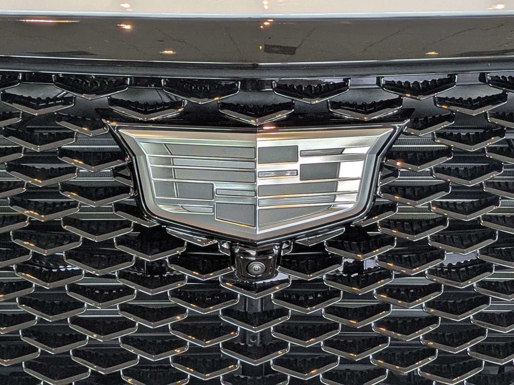 New 2026 Cadillac Escalade Sport w/ LPO, ONYX Package AWD/4WD image 10