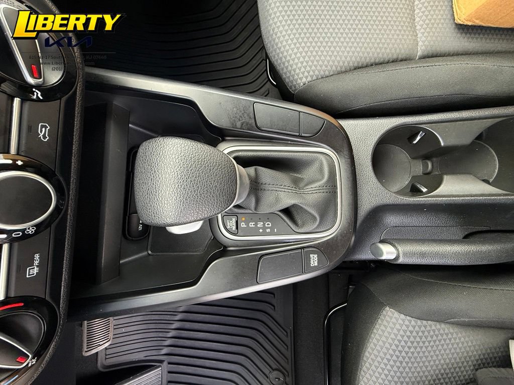 Used 2023 Kia Soul LX FWD image 13
