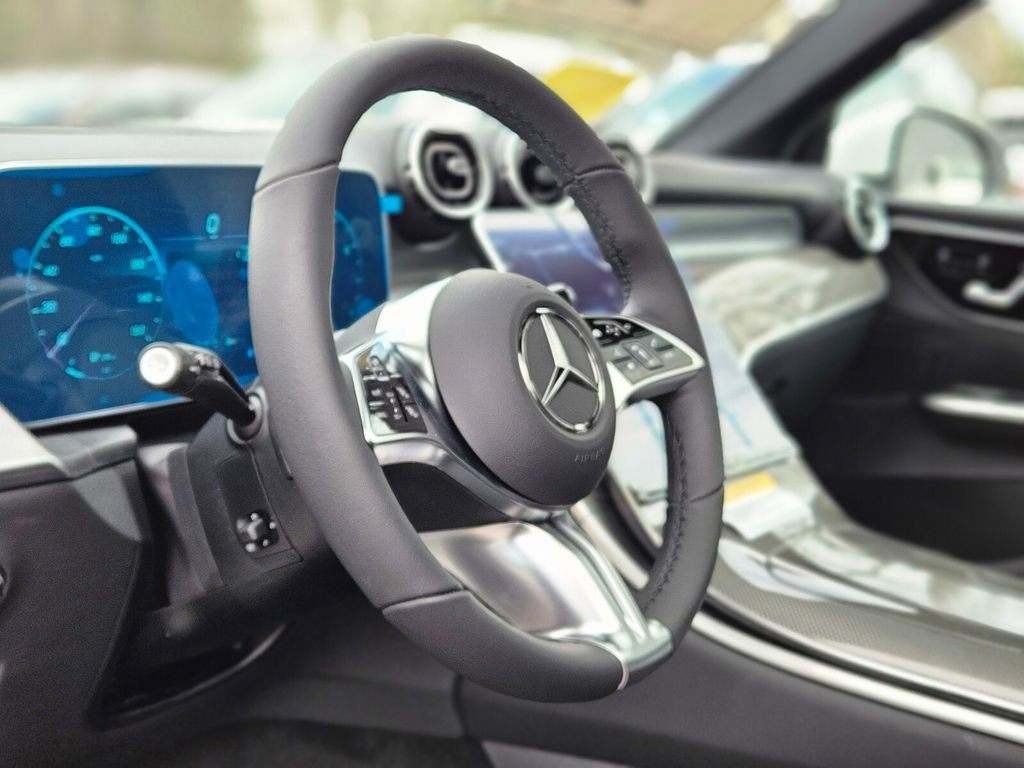 New 2026 Mercedes-Benz GLC 300 4MATIC image 16