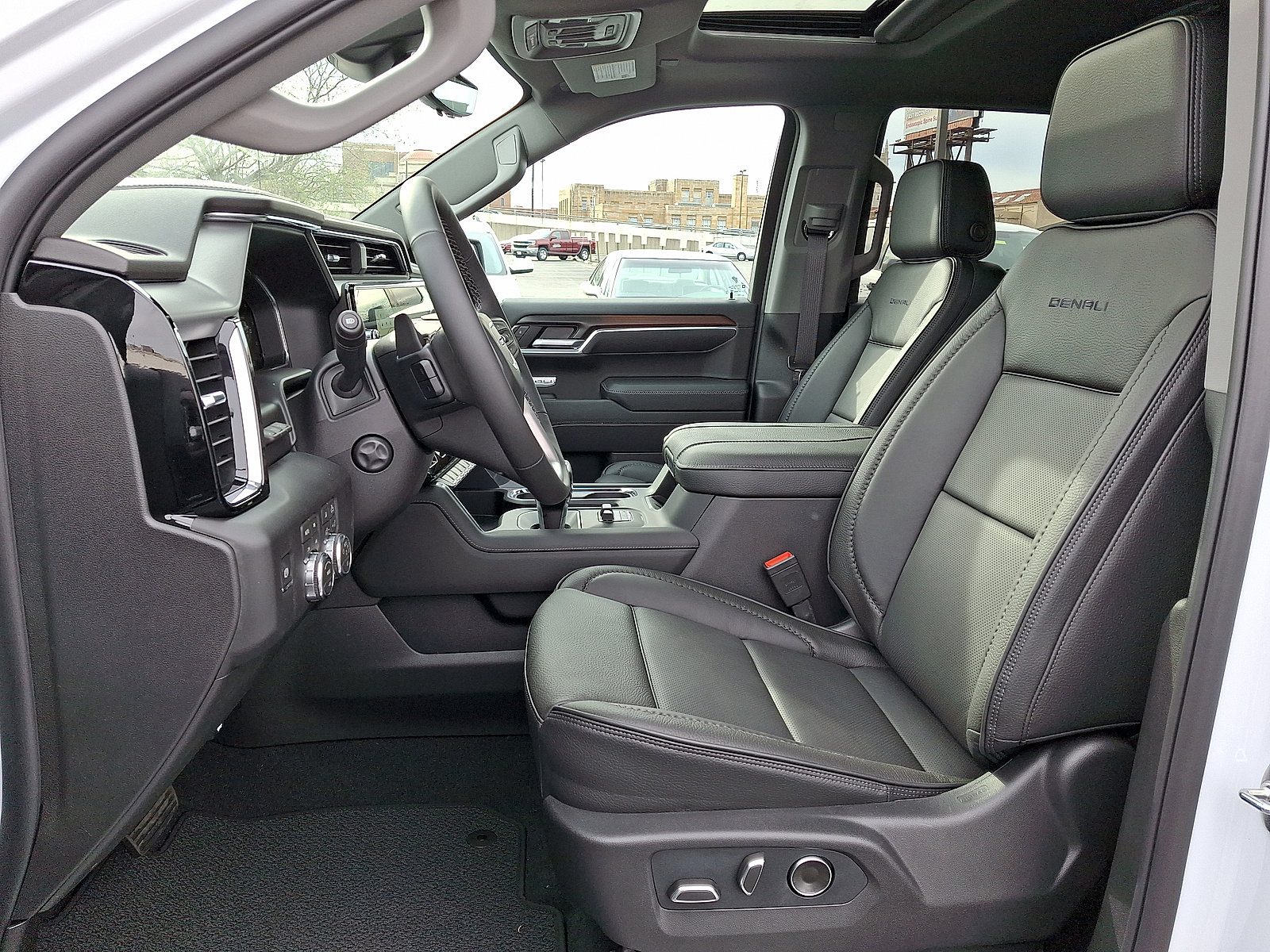 New 2026 GMC Sierra 1500 Denali w/ Technology Package AWD/4WD image 6