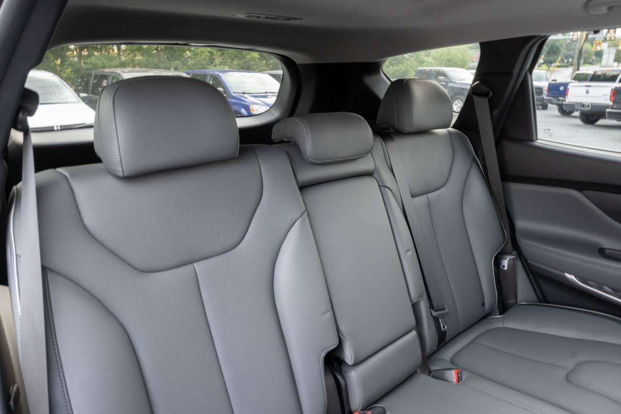 Used 2023 Hyundai Santa Fe Limited AWD/4WD image 31