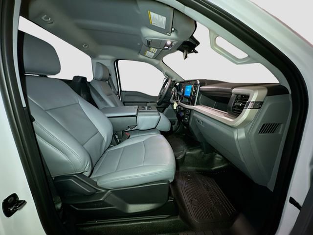 New 2026 Ford F250 XL w/ XL Chrome Package image 29