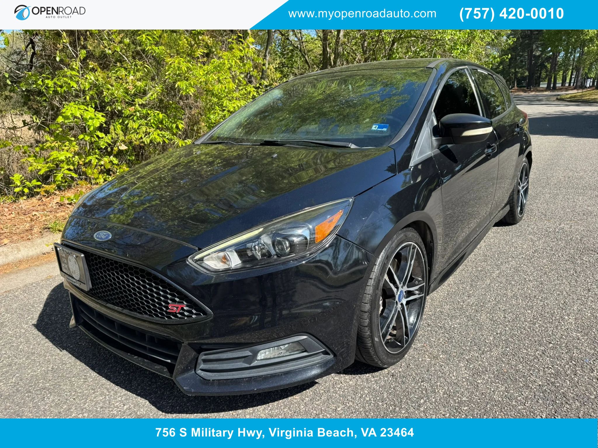 Used 2018 Ford Focus ST w/ Equipment Group 402A image 1