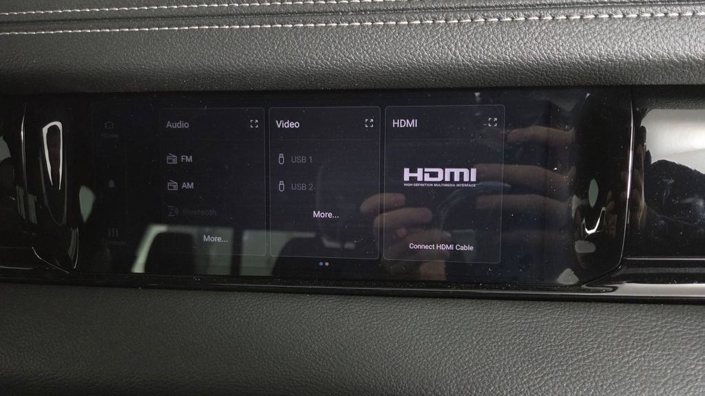 New 2026 RAM 1500 Laramie w/ Night Edition AWD/4WD image 35