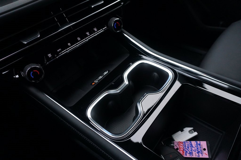 New 2026 Chevrolet Traverse LT w/ Driver Confidence Package image 17