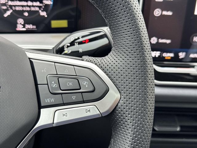 New 2026 Volkswagen Tiguan SE image 16