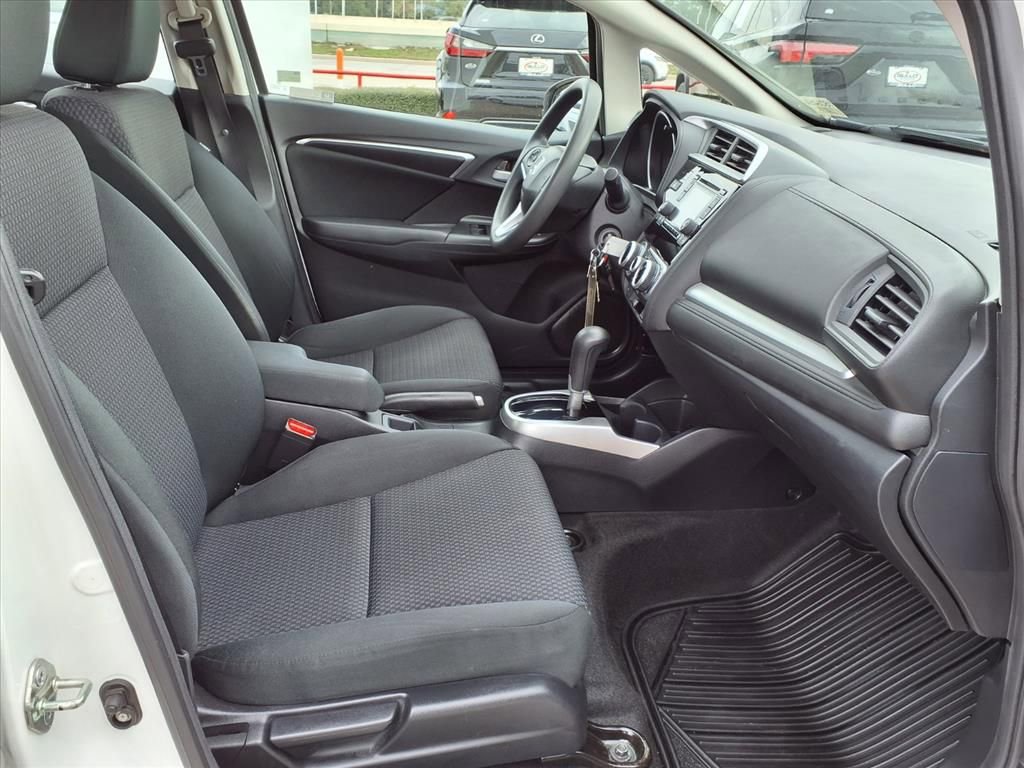 Used 2020 Honda Fit LX image 18