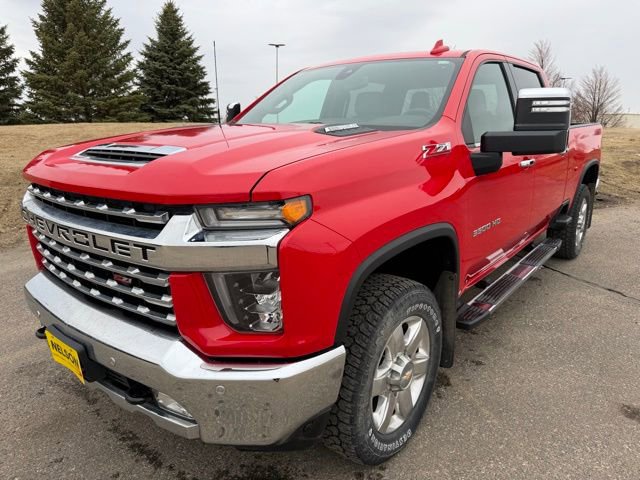 Used 2022 Chevrolet Silverado 3500 LTZ image 2